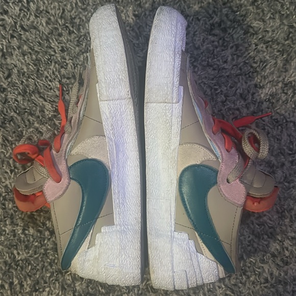 Nike
x sacai x Kaws Blazer Low "Reed" sneakers. Size 10. - Picture 5 of 7